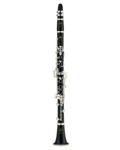 Buffet Clarinet in Bb, E13 gig case leather pads adj thumb rest wooden body s/p keywork inc m/p