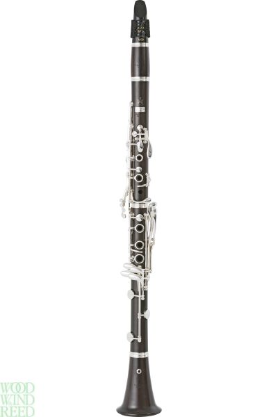 Uebel 899L Superior Clarinet in A, wooden deluxe professional with double case, 2 barrels, ab / eb side lever