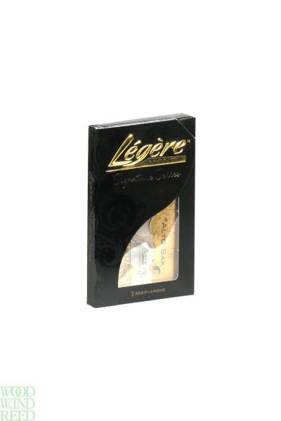 Str.  - Legere Signature alto sax reed