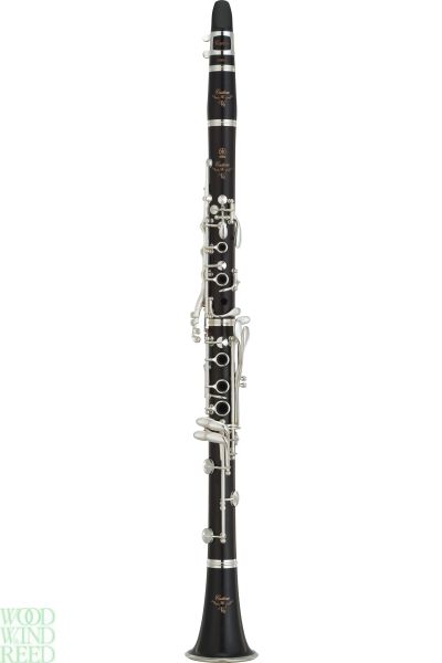 Yamaha custom wooden SEVR Clarinet in A, s/p keys. Dark leather case with case cover
